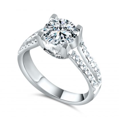 VERA ROUND PAVE RING
