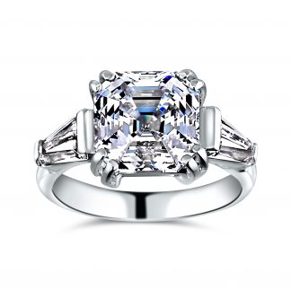 ROYAL ASSCHER  WITH BAGUETTE RING