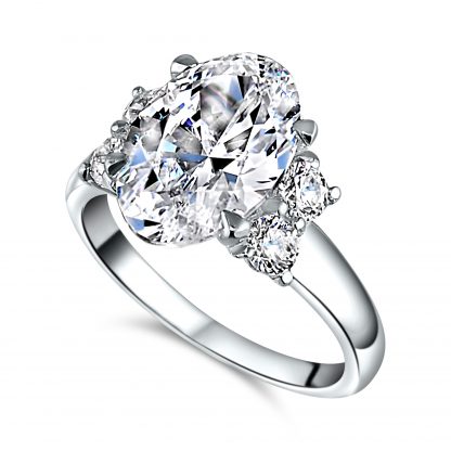 OVAL CENTER WITH ROUND BRILLIANT SIDES RING - Image 2